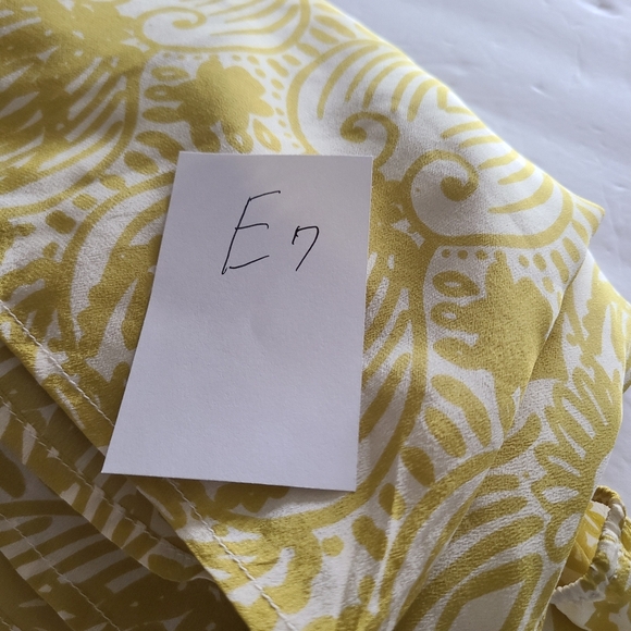 Anthropologe Edme & Esyllte Yellow Patterned Women's Silk Top Sz.6 - Picture 9 of 9